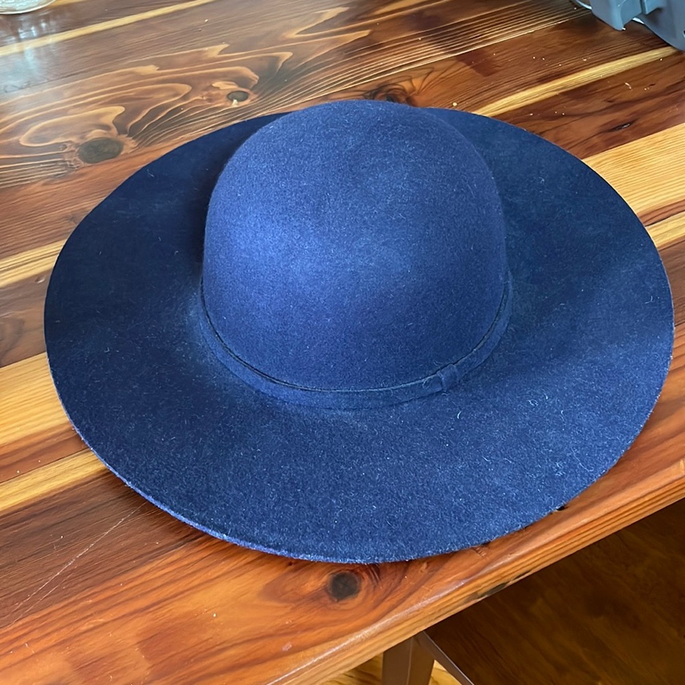 Blue wool hat - Picture 2 of 4